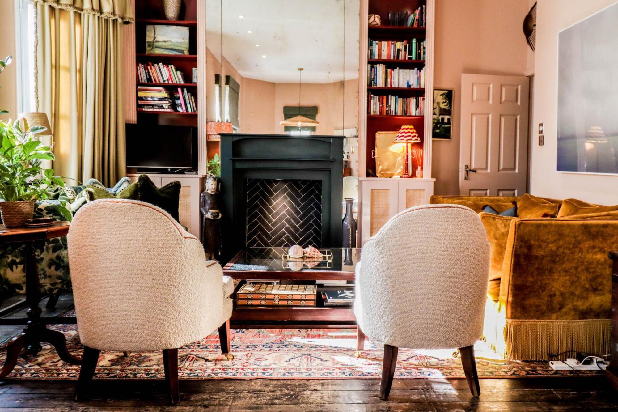 Elegant Flat With Stylish Decor * Londra